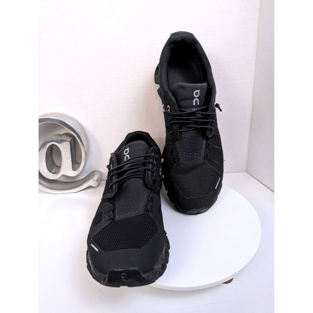 On Running Cloud 5 Sneakers US Women 8.5 All Black Running Shoes
